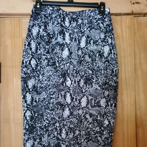 Snakeskin pencil skirt